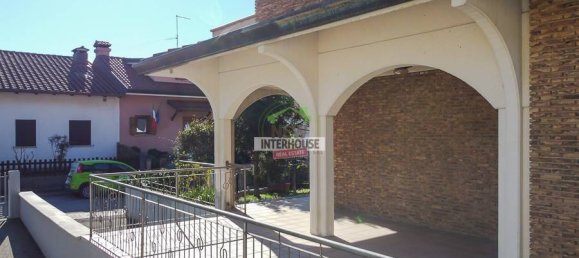 5 chambres Maison à Udine, Italy No. 157787 16