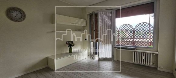 Apartamento de 3 dormitorios en Varese, Italy No. 361321 24
