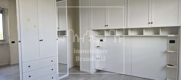Apartamento de 3 dormitorios en Varese, Italy No. 361321 22