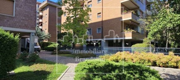 Apartamento de 3 dormitorios en Varese, Italy No. 361321 5