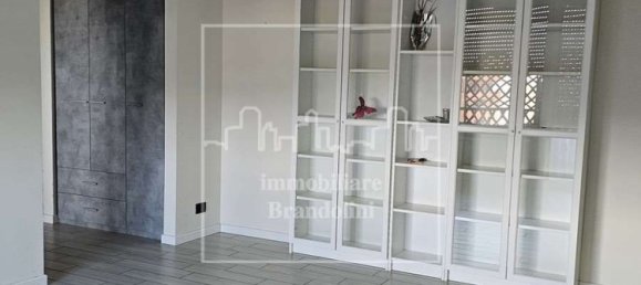 Apartamento de 3 dormitorios en Varese, Italy No. 361321 17