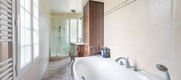 4 Schlafzimmer Haus in Villers-Cotterets, France, Nr. 245203 15