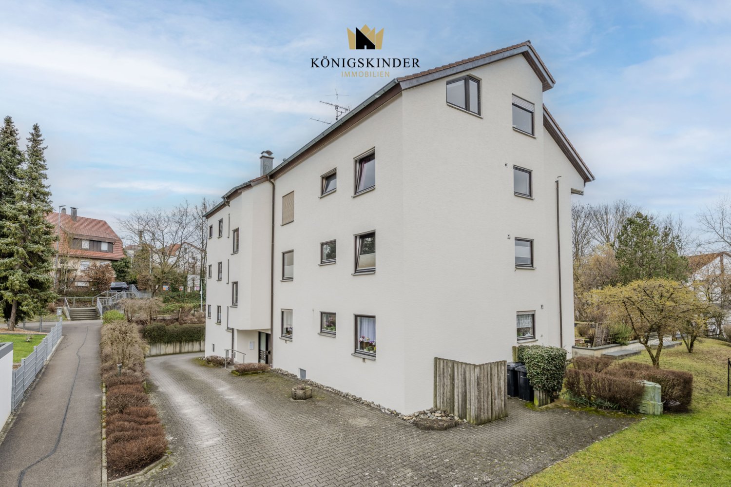 4 rooms Apartment in Baden-Wurttemberg, Germany No. 96341