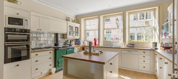 3 bedrooms House in London, United Kingdom No. 13197 7