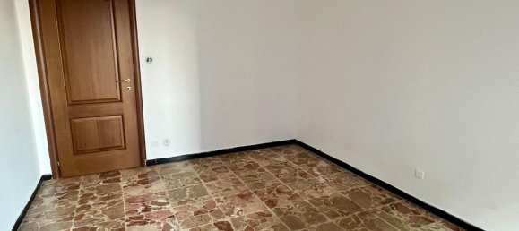 Apartamento de 3 habitaciónes en Carmagnola, Italy No. 213384 11