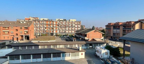 Apartamento de 3 habitaciónes en Carmagnola, Italy No. 213384 6