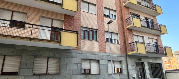 Apartamento de 3 habitaciónes en Carmagnola, Italy No. 213384 2