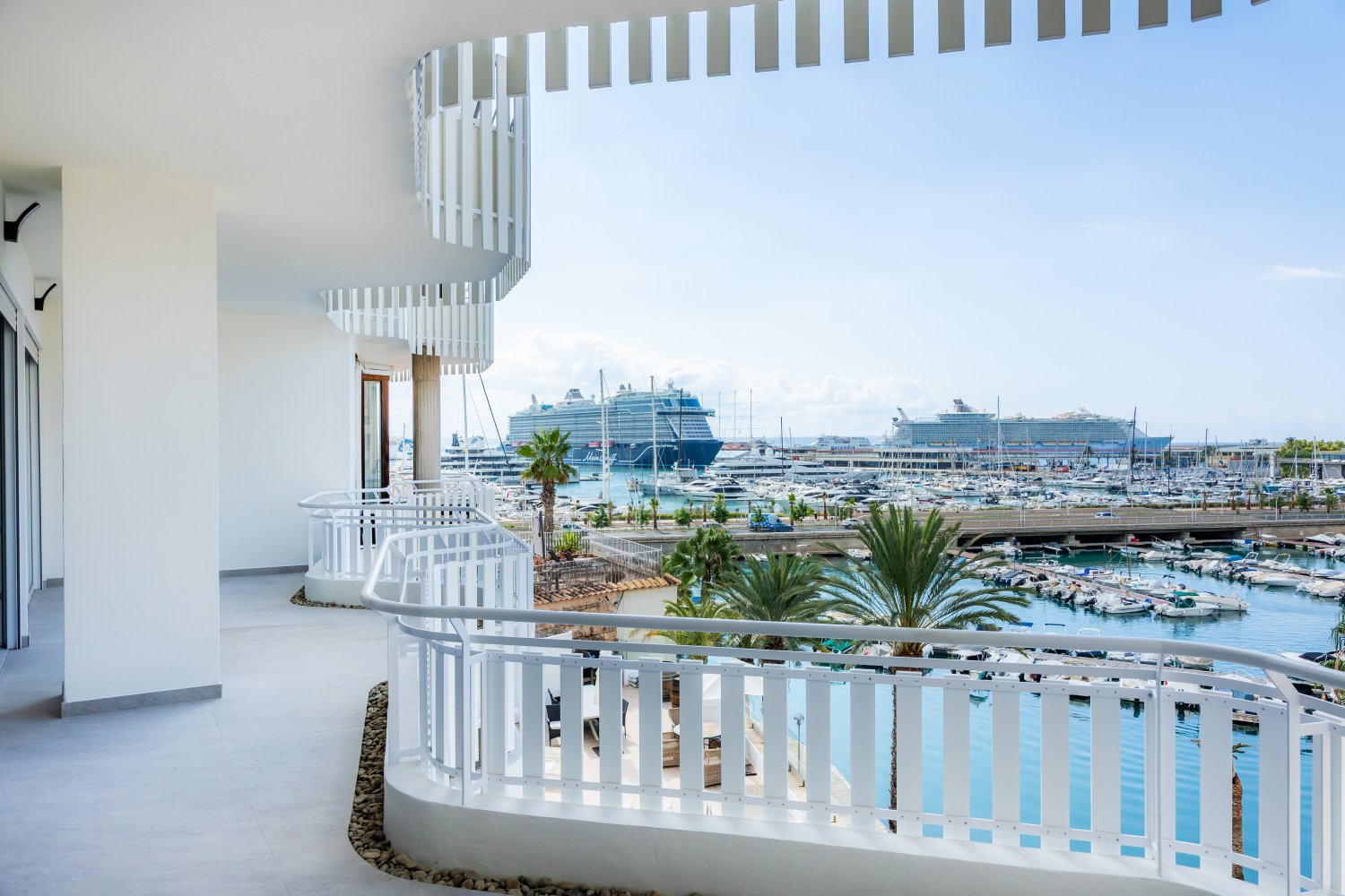 Квартира с 3 спальнями в Пальма-де-Майорка, Испания № 197296