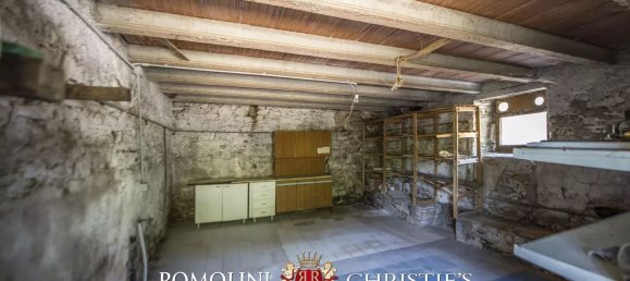 6 rooms House in San Giustino, Italy No. 279435 18