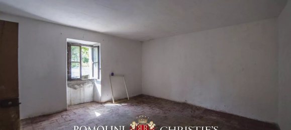 6 rooms House in San Giustino, Italy No. 279435 13