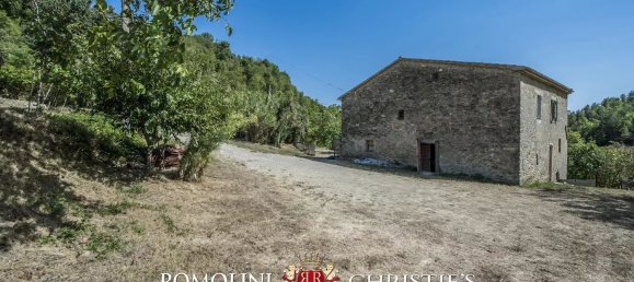 6 rooms House in San Giustino, Italy No. 279435 5