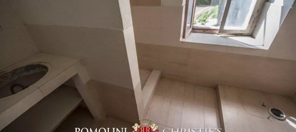 6 rooms House in San Giustino, Italy No. 279435 14