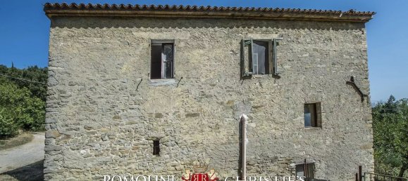 6 rooms House in San Giustino, Italy No. 279435 6