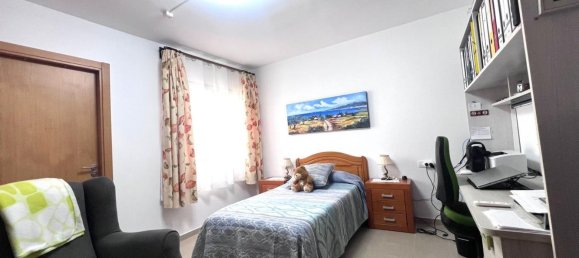Apartamento de 2 dormitorios en San Miguel de Abona, Spain No. 191396 19