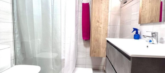 Apartamento de 2 dormitorios en San Miguel de Abona, Spain No. 191396 34