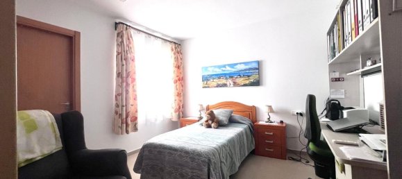 Apartamento de 2 dormitorios en San Miguel de Abona, Spain No. 191396 36