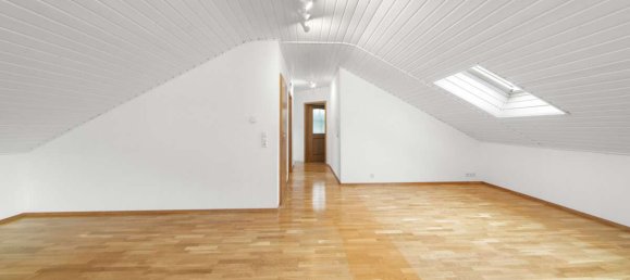 5 rooms House in Reutlingen, Germany No. 13264 13