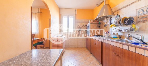 3 bedrooms Apartment in Rome, Italy No. 357037 18