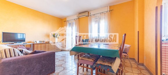 3 bedrooms Apartment in Rome, Italy No. 357037 3