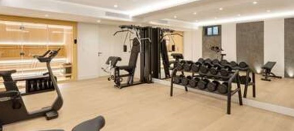 5 bedrooms Villa in Marbella, Spain No. 206902 34