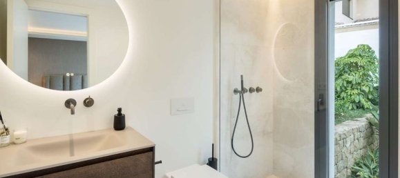 5 bedrooms Villa in Marbella, Spain No. 206902 29