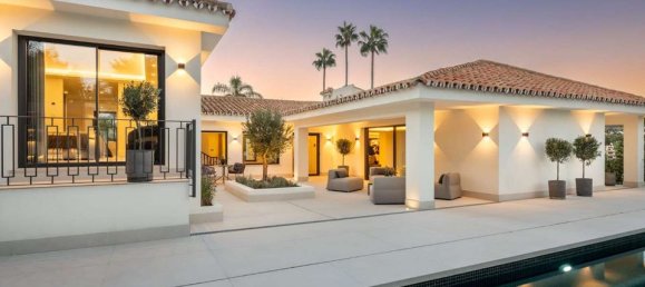 5 bedrooms Villa in Marbella, Spain No. 206902 7