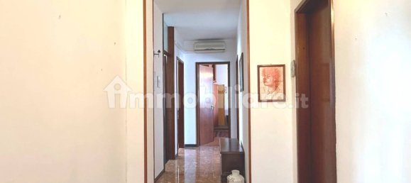 3 bedrooms House in Udine, Italy No. 43748 8