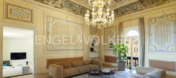 5 chambres Appartement à Sant'Ambrogio di Valpolicella, Italy No. 107489 4