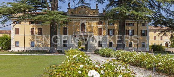 5 chambres Appartement à Sant'Ambrogio di Valpolicella, Italy No. 107489 13