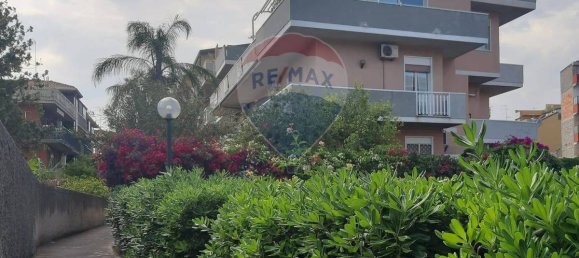 Apartamento T2 em Catania, Italy N.º 279752 24