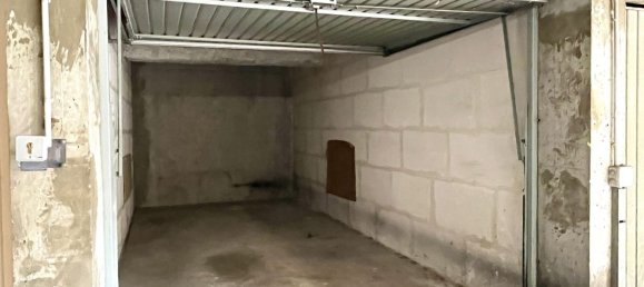 Гараж 14м² в Калюир-э-Кюир, Франция № 347748 2