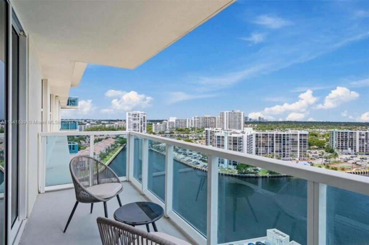 2 bedrooms House in Hollywood, USA No. 390849