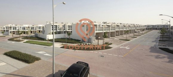 Таунхаус с 3 спальнями в Дубай, ОАЭ № 24007 6