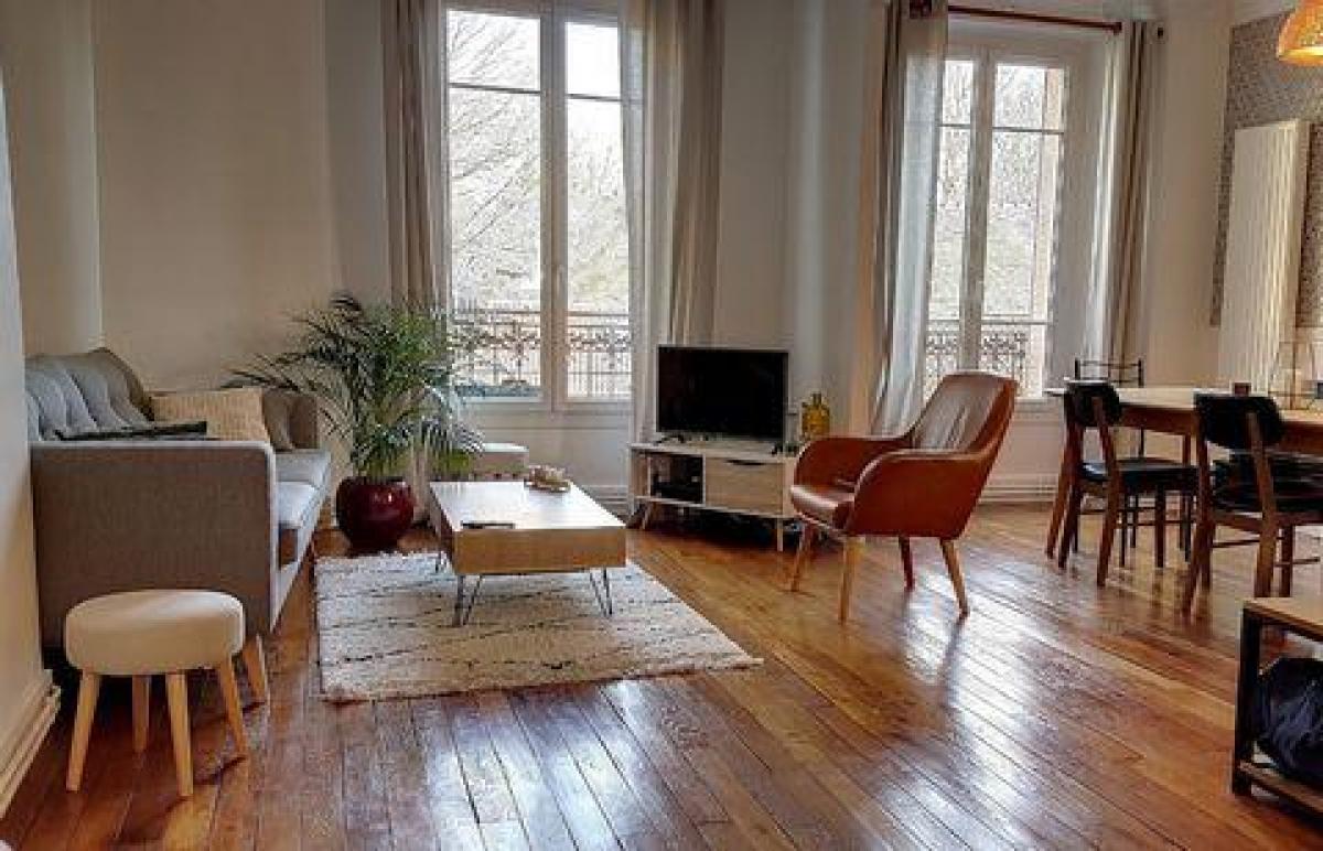 Estudio en el condominio en Brunoy, France No. 35151