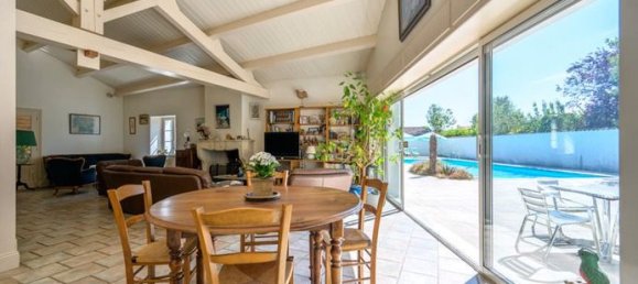 3 Schlafzimmer Haus in Puilboreau, France, Nr. 289460 7