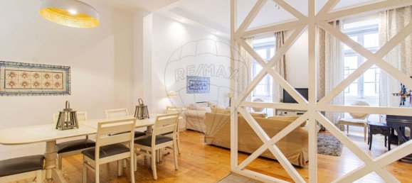 3 bedrooms Apartment in Lisbon, Portugal No. 9742 7