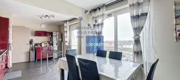 3 bedrooms Apartment in Amiens, France No. 84337 4