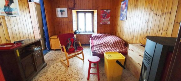 2 rooms Apartment in Saint Vincent, Italy No. 86199 4