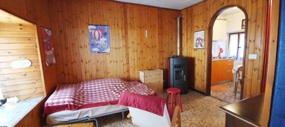 2 rooms Apartment in Saint Vincent, Italy No. 86199 5