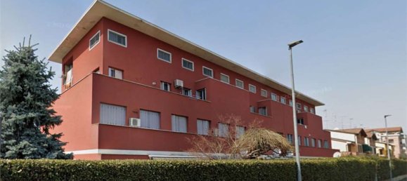 4 rooms Apartment in Sabbioneta, Italy No. 258992 2