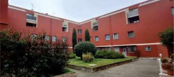 4 rooms Apartment in Sabbioneta, Italy No. 258992 5