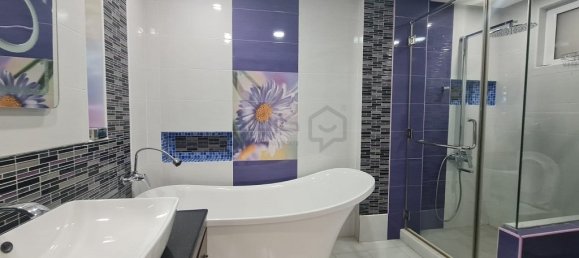 8 bedrooms Villa in Amwaj Islands, Bahrain No. 793 5