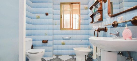 Casa T5 em Durcal, Spain N.º 180132 17