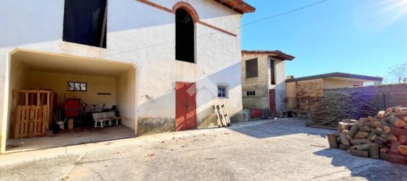 Дом с 4 комнатами в Удине, Италия № 160762 7