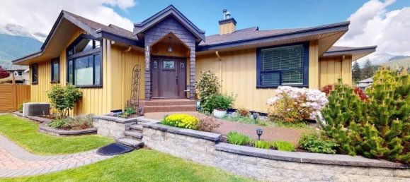 3 bedrooms House in British Columbia, Canada No. 1103 5