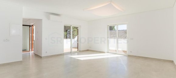 3 Schlafzimmer Doppelhaus in Quarteira, Portugal, Nr. 82860 2