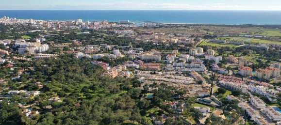 3 Schlafzimmer Doppelhaus in Quarteira, Portugal, Nr. 82860 35