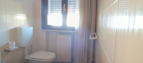 Villa de 8 habitaciónes en Casale di Scodosia, Italy No. 300844 5