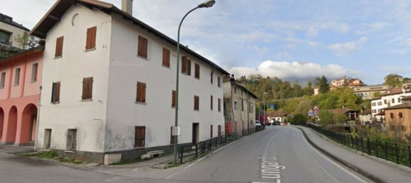 5-salle Appartement à Belluno, Italy No. 277757 2