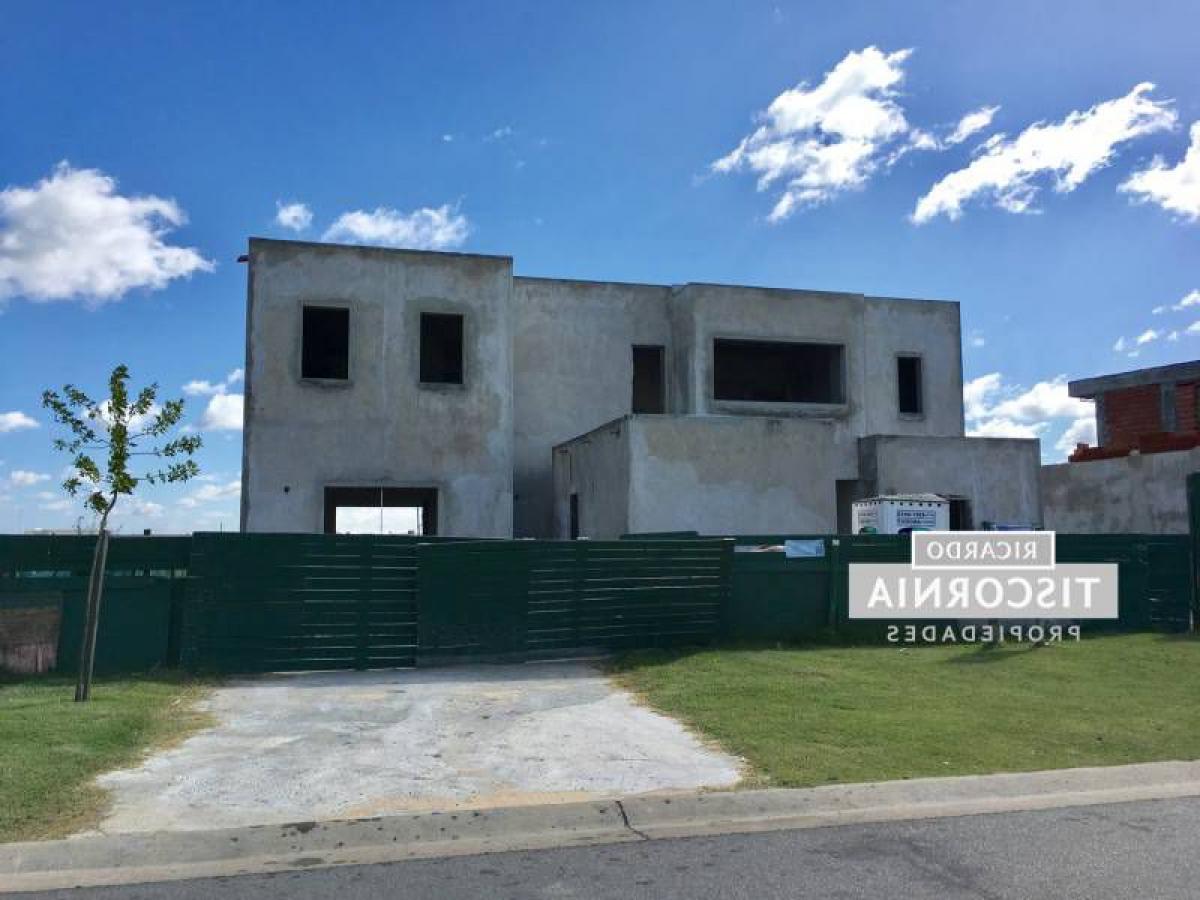 3 Schlafzimmer Haus in Tigre, Argentina, Nr. 59230